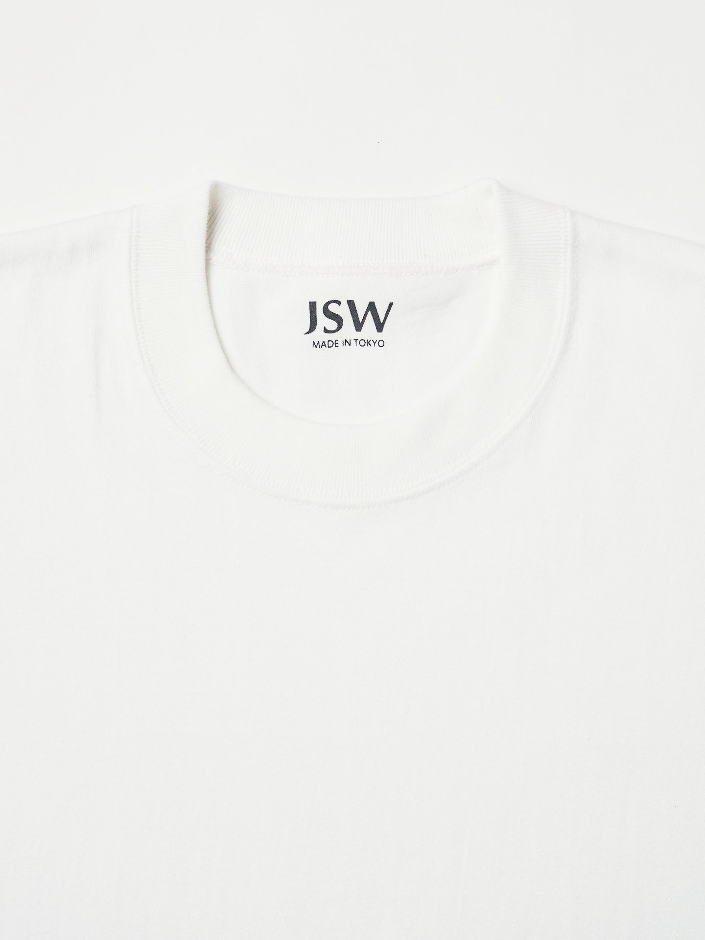 Basic T-shirt / White