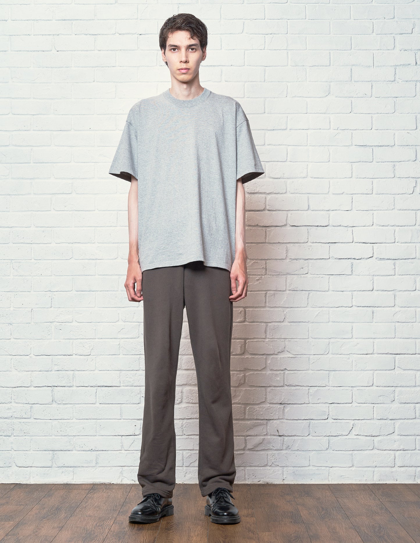 Basic T-shirt / Grey