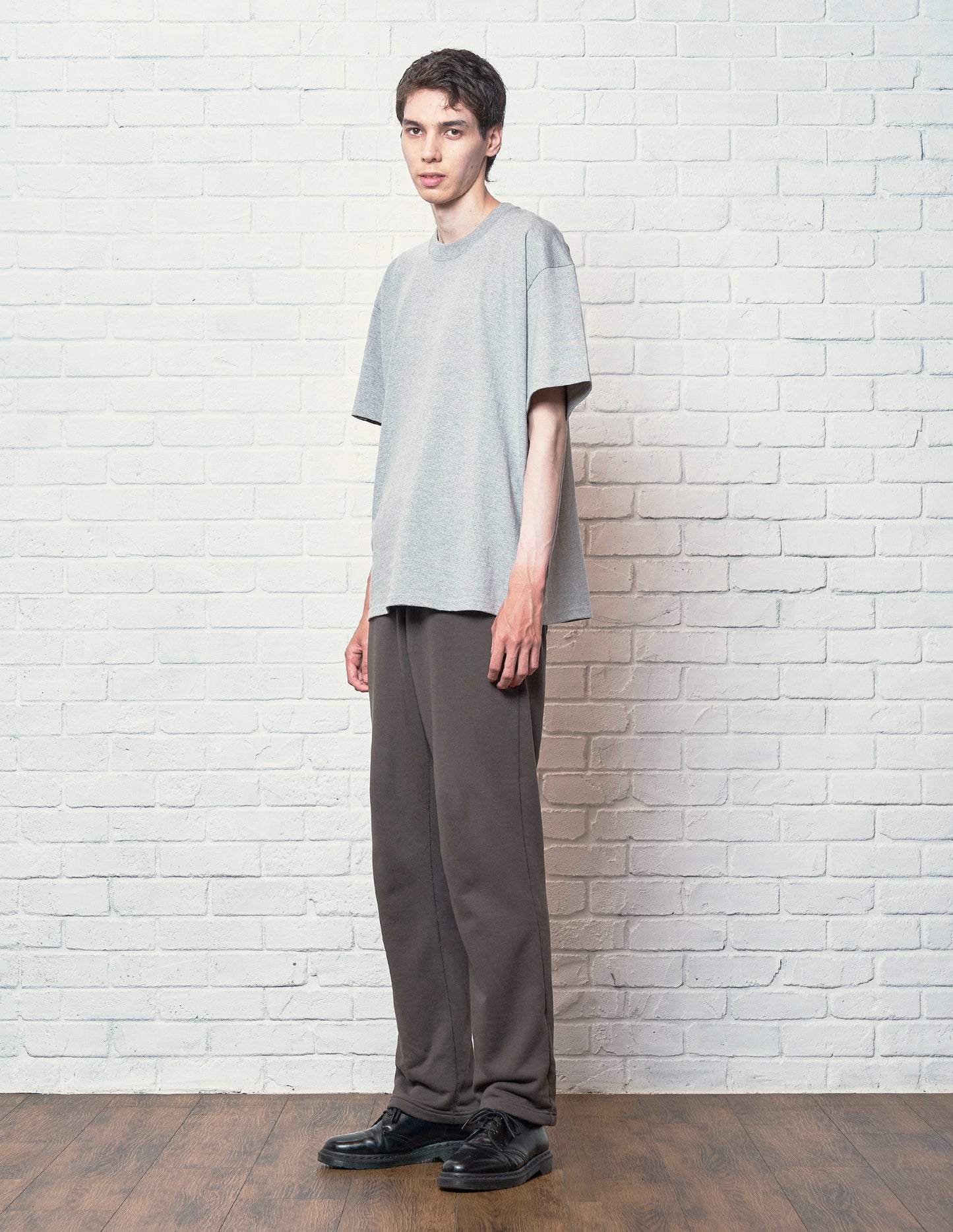Basic T-shirt / Grey