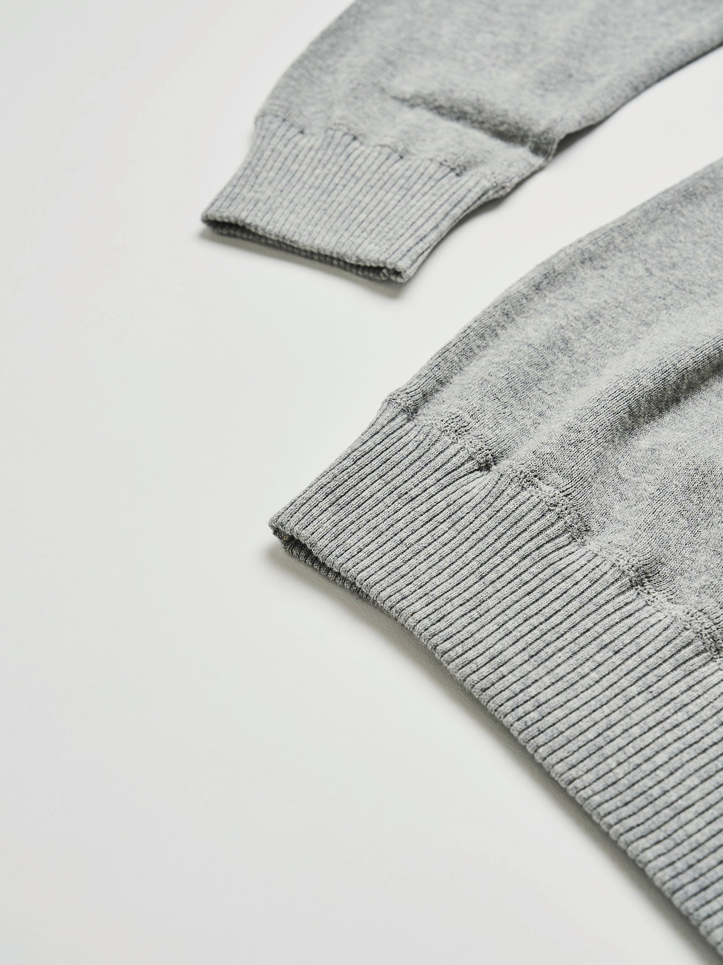 Crew neck Knit / Grey