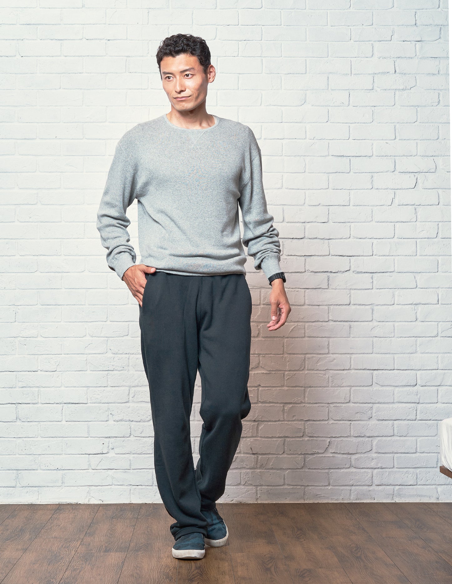 Crew neck Knit / Grey